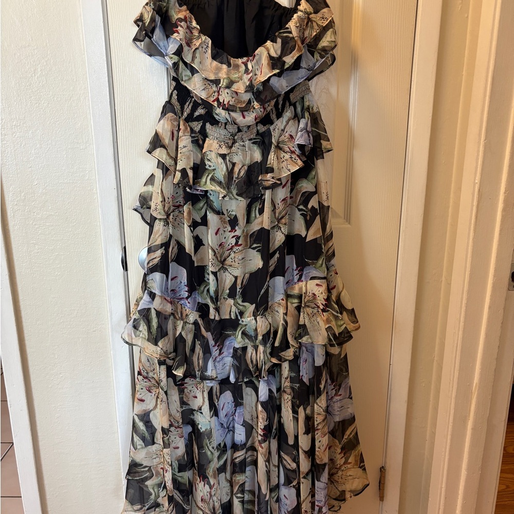 Floral Ruffle Maxi Dress - Picture 2 of 4